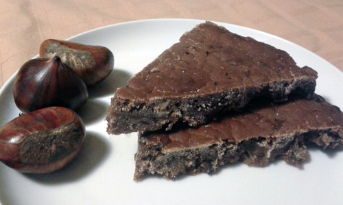Castagnaccio al cioccolato castagnaccio