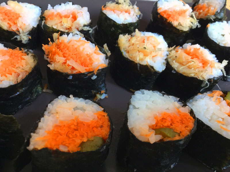 sushi vegani interi