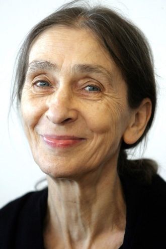 Pina Bausch pina-sorride.